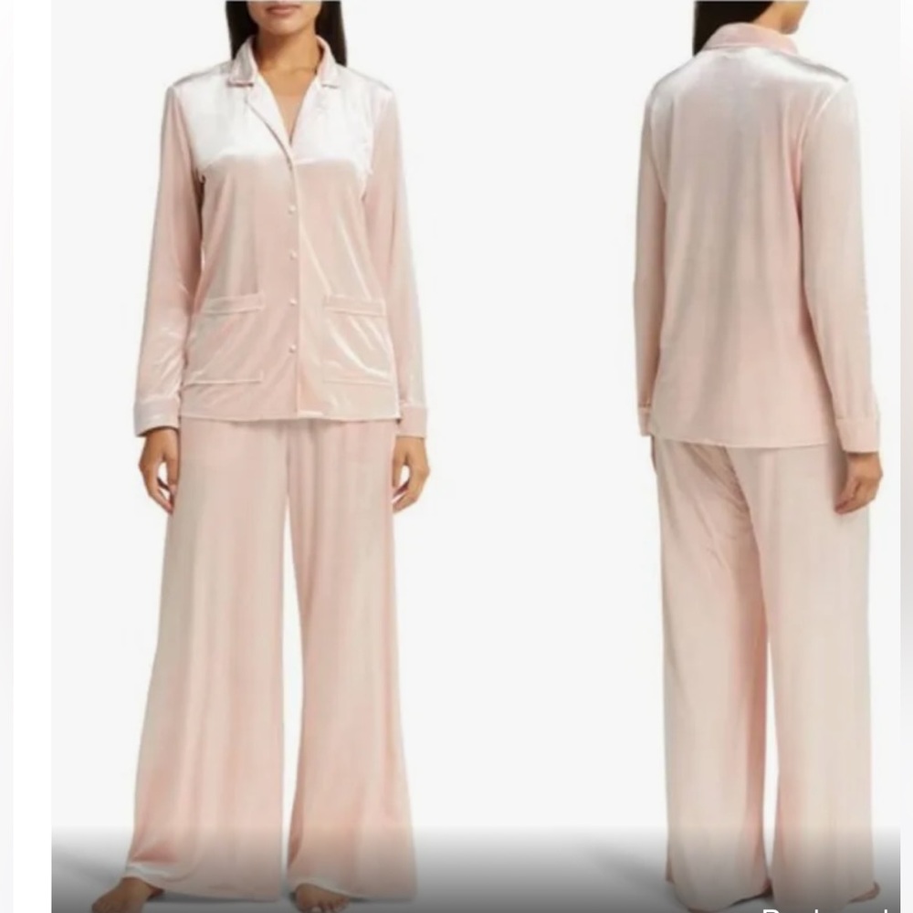 NWOT Nordstrom Velour Pajamas in Pink Smoke Size Large - Picture 1 of 11